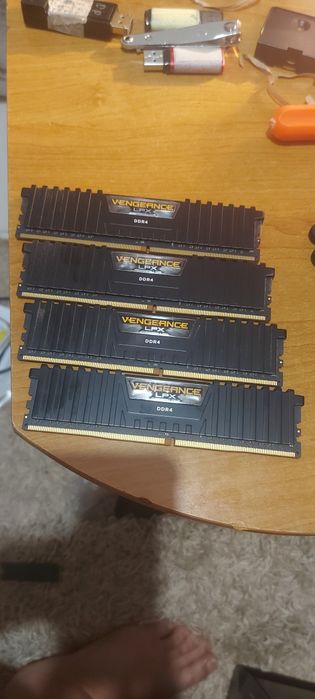 Мощен гейм компютър Ryzen 7 5800x, 3060 ti