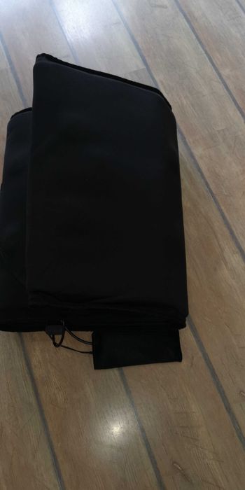 Масажен дюшек черен