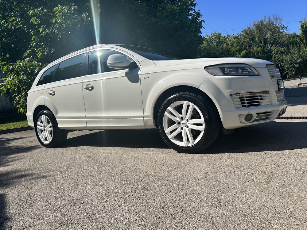 Audi Q7 quattro 3,0 tdi