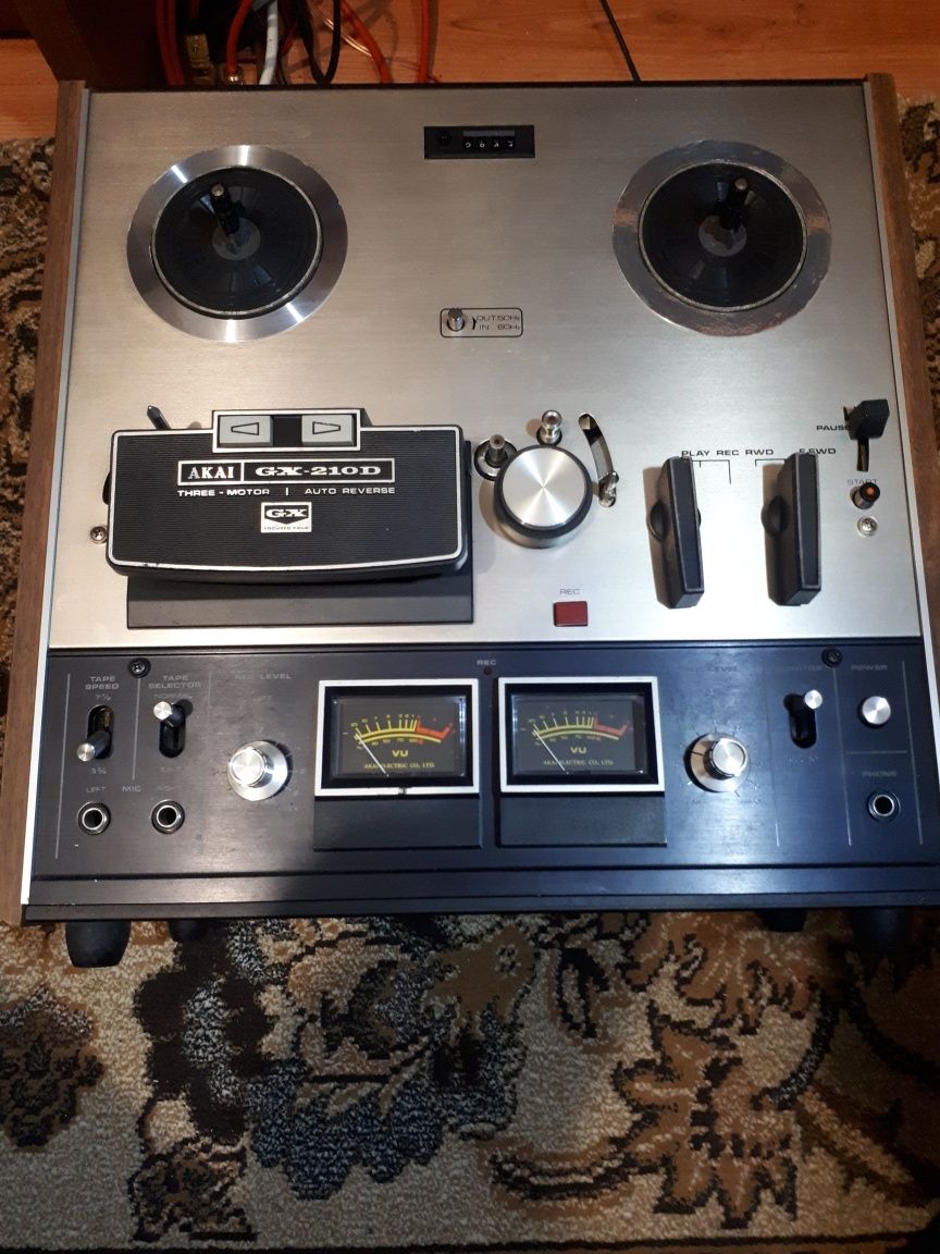 Magnetofon Akai GX210 Autoreversea