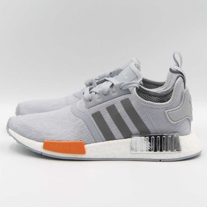 Оригинални маратонки * ADIDAS NMD _R1 * EU42