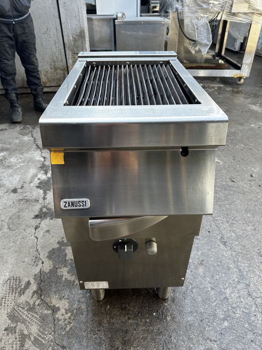 Жарочная поверхность гриль ZANUSSI