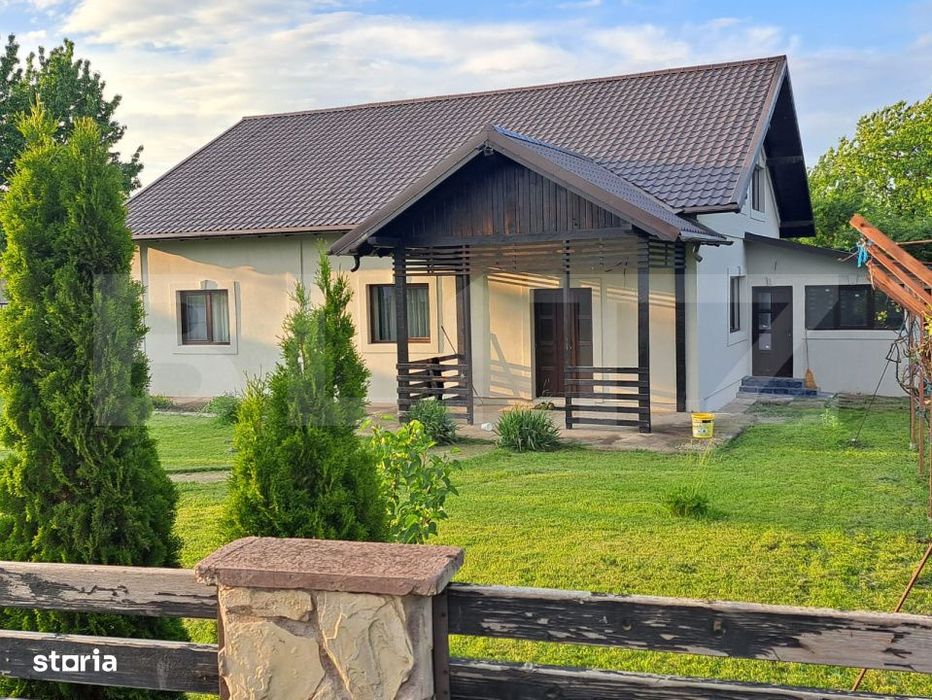 Casa mobilata- utilata, 300 mp, zona Zvoristea