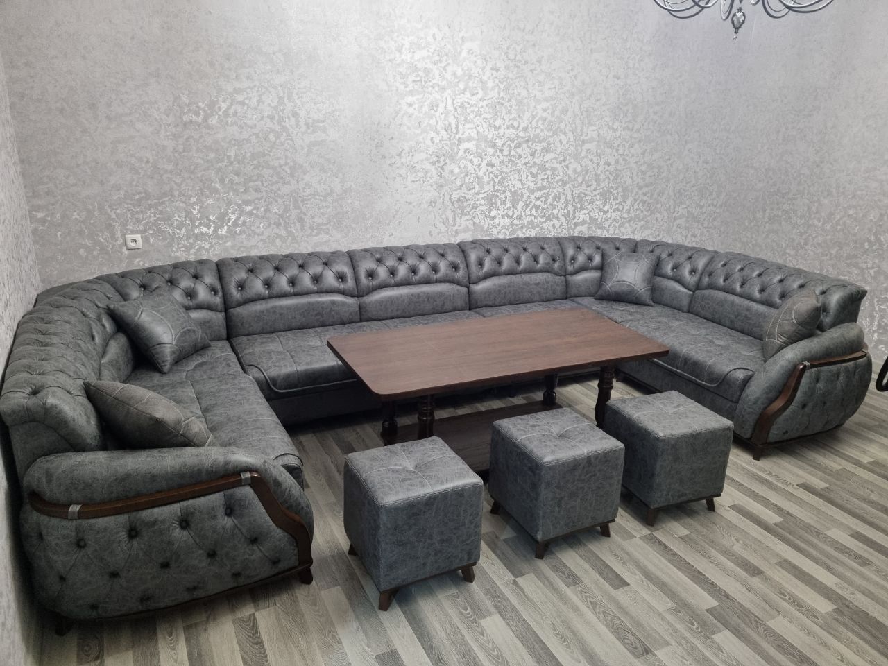 Мебель на заказ дивануголок и в наличии