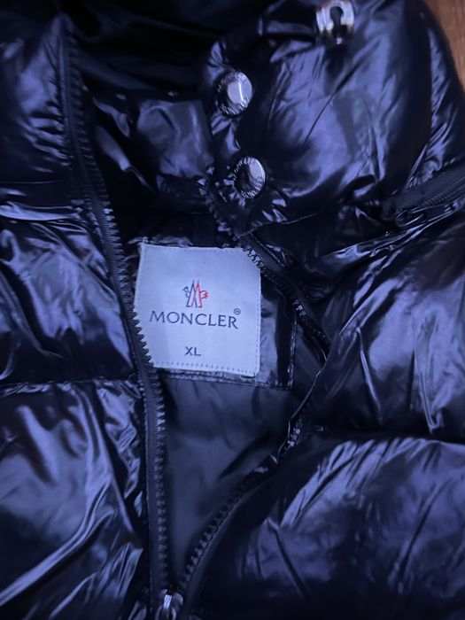Яке Moncler NFC