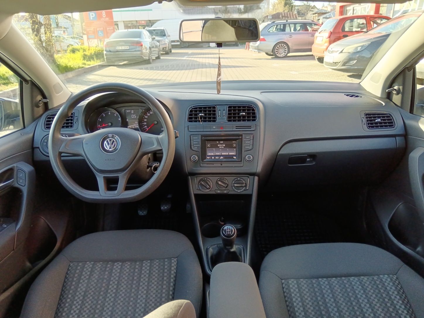 Volkswagen POLO , 2017 , 1.0 mpi , 77600 km reali , AC , proprietar