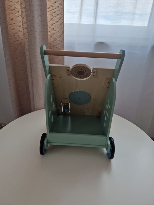 Antemergator din lemn