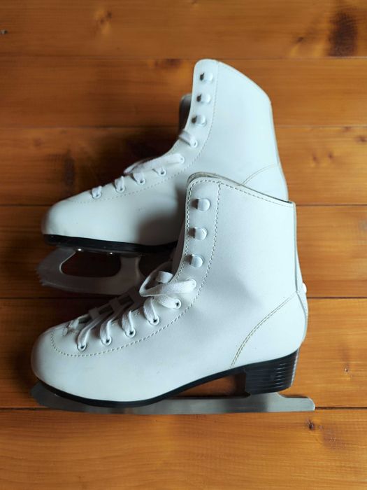 Patine gheata Oxelo nr. 37/38 pentru dame