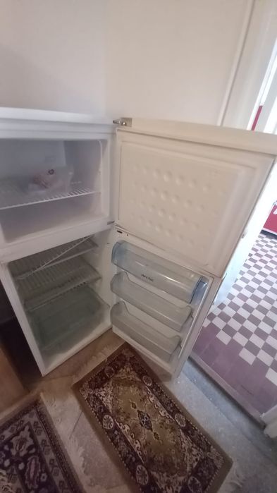 Vand frigider Arctic. stare foarte buna, functional