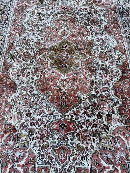 Ръчно Тъкан Копринен