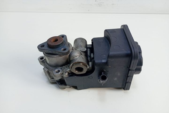 Pompa  servodirectie BMW Seria 3 E46