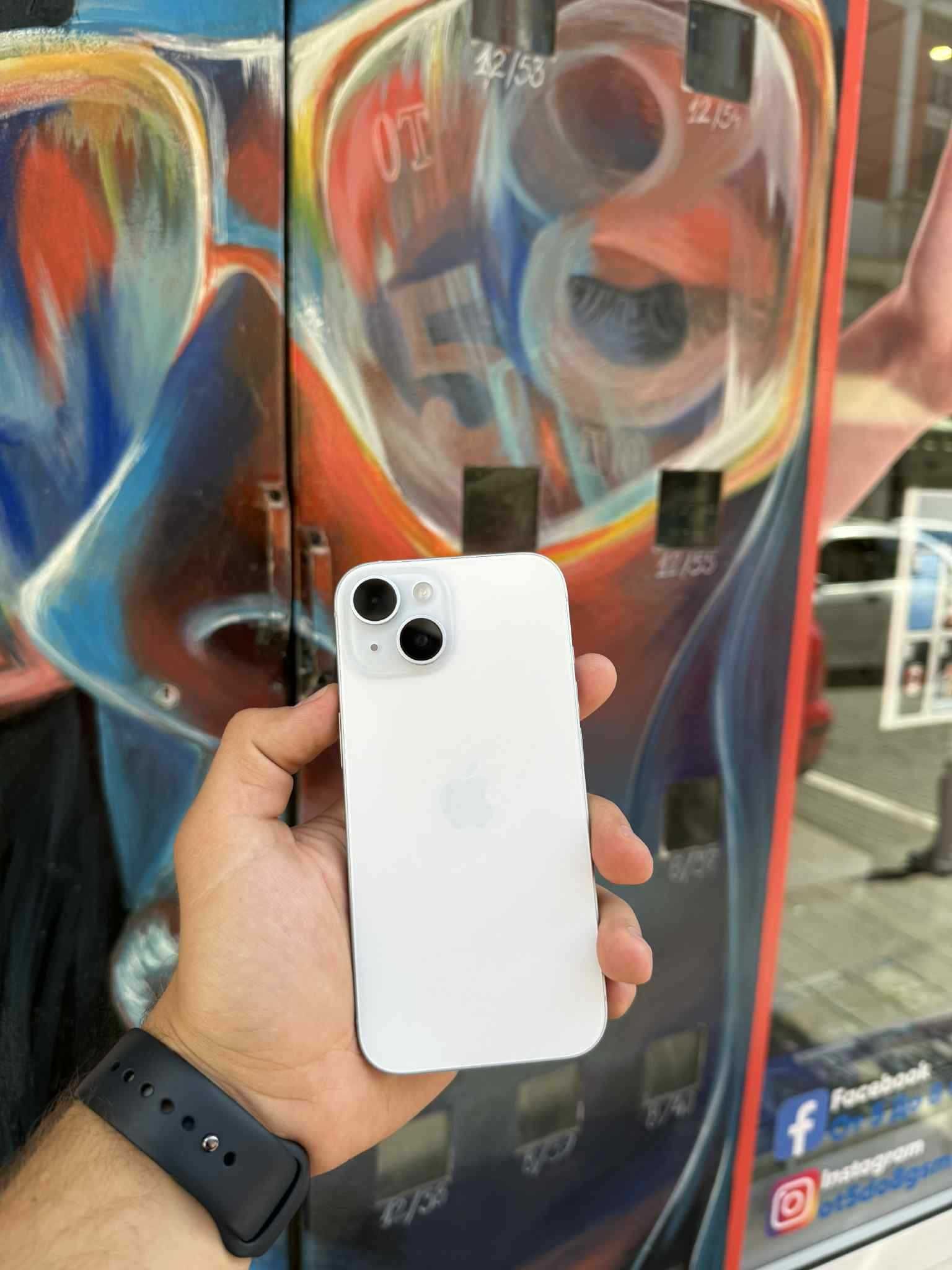 iPhone 15 128 GB Blue 85% Battery Health + гаранция