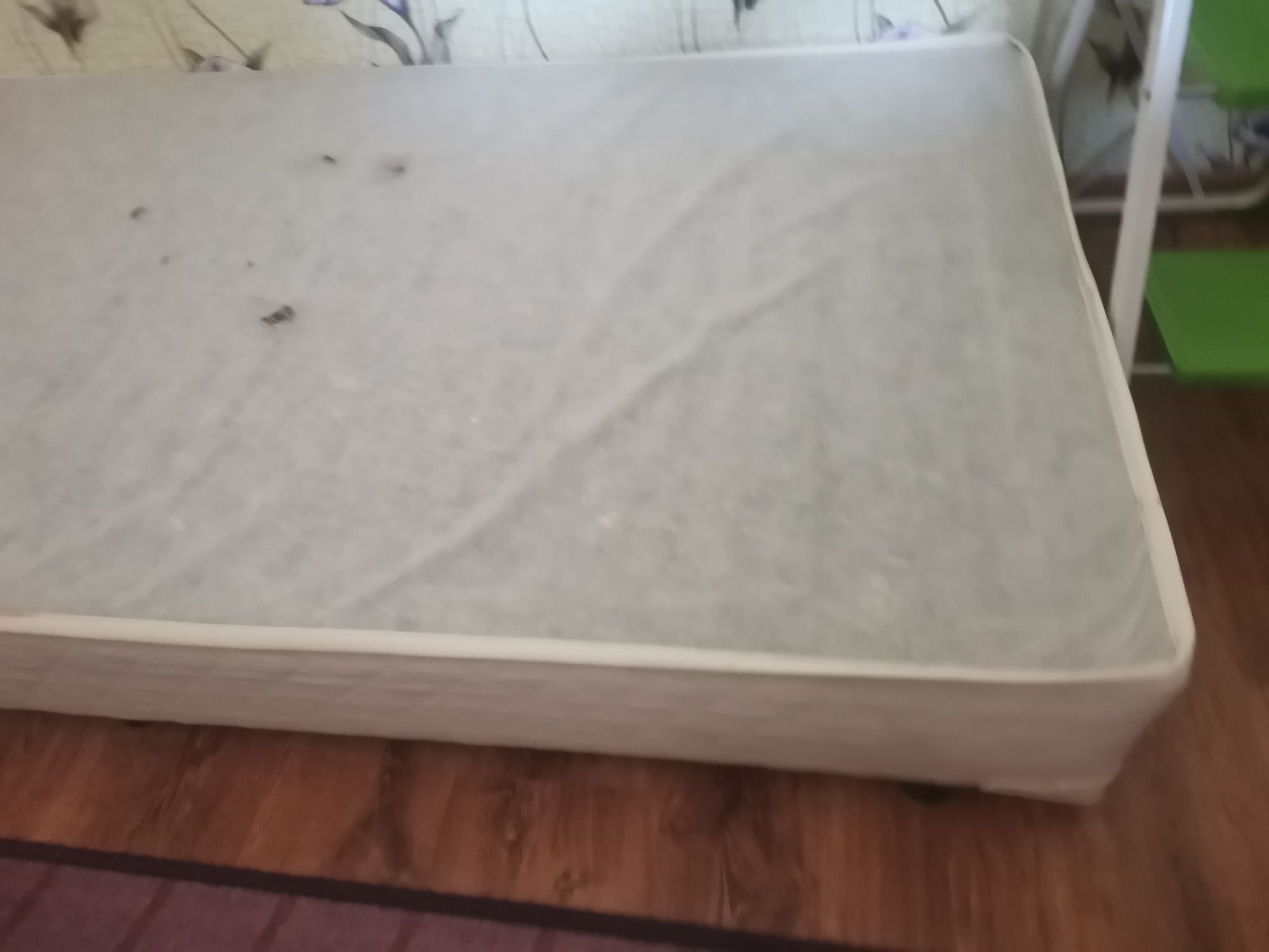 База за матрак 100/200