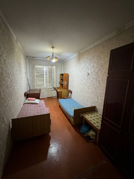 Продам 3 ком Юнусабад 15 квартал