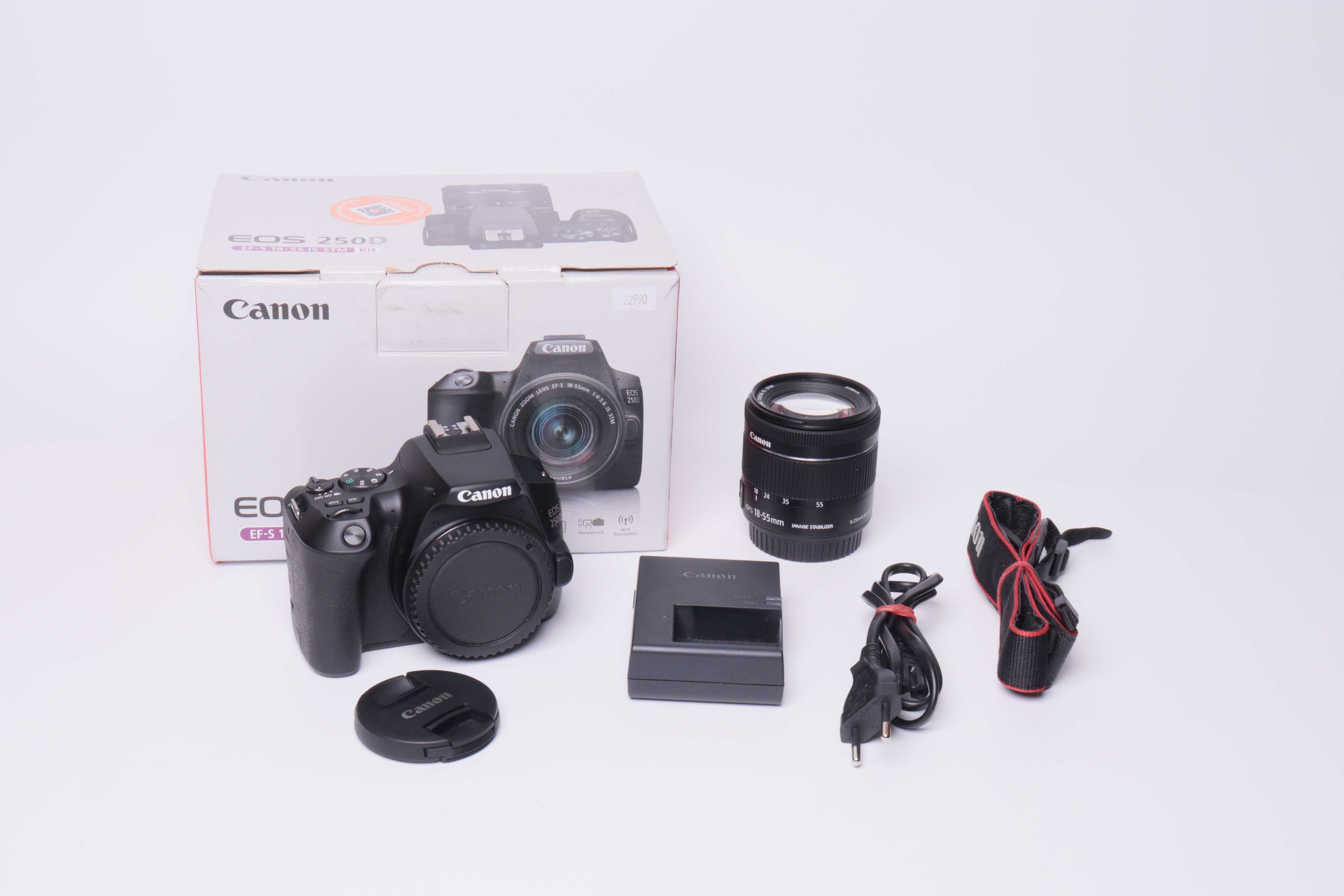 Фотоаппарат Canon 250D