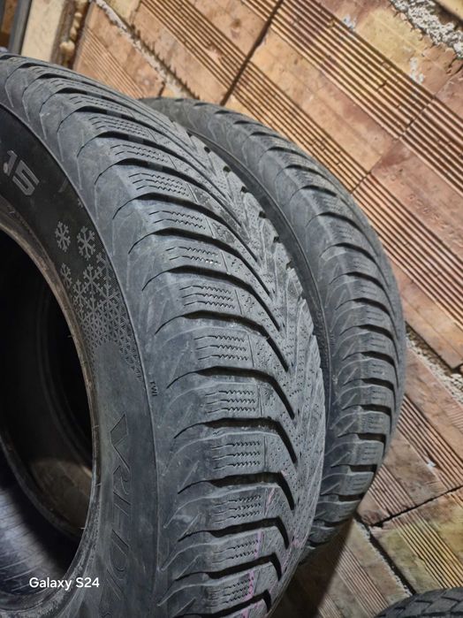 Продавам зимни гуми