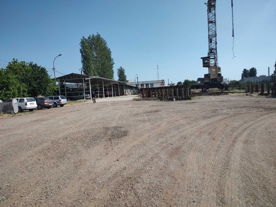 Vanzare terenuri si constructii