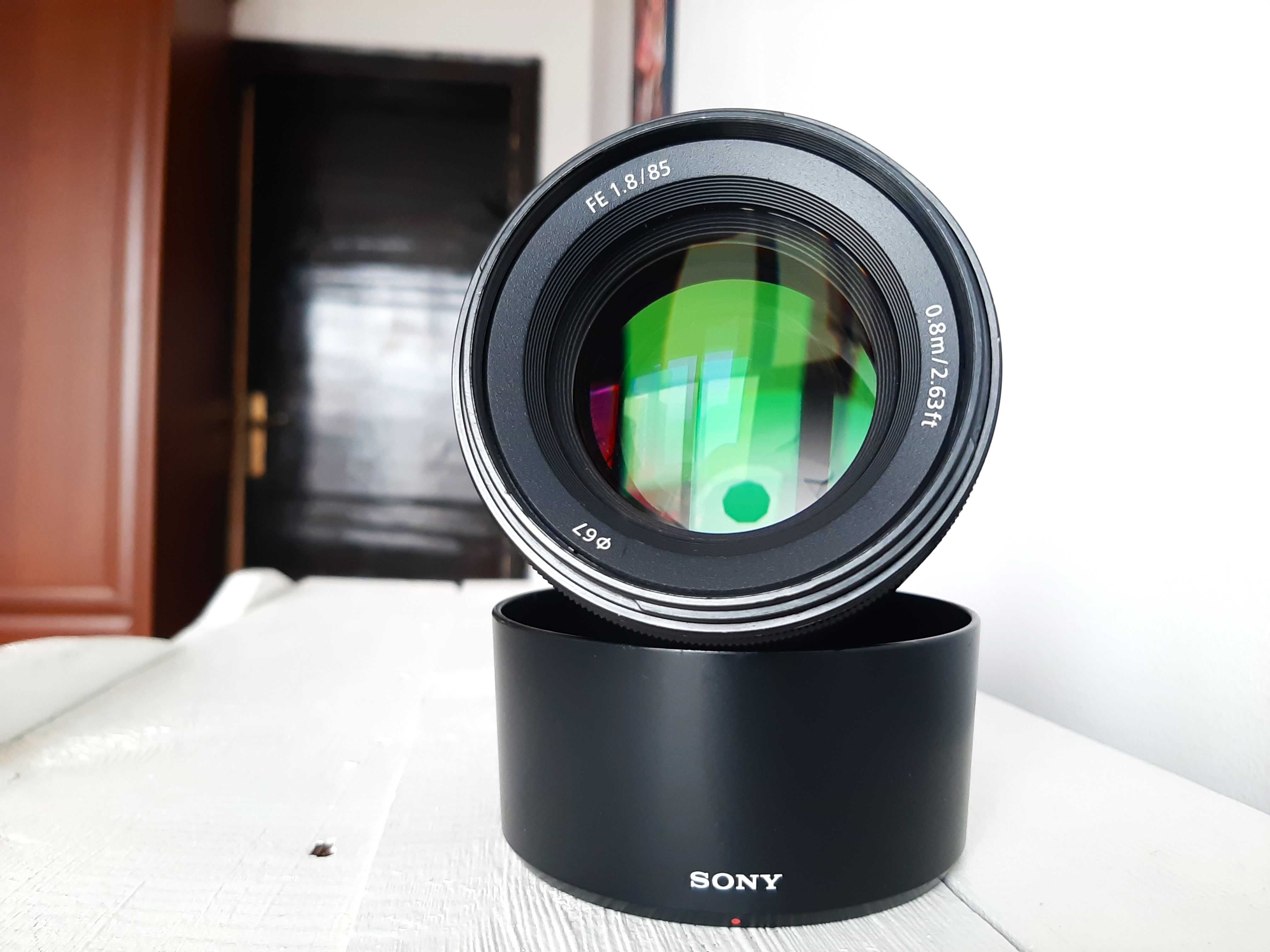 Обектив Sony FE 85 мм f/1.8