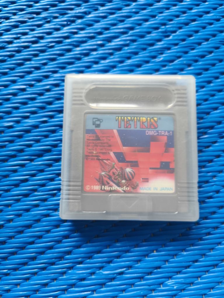 Gameboy color жълт