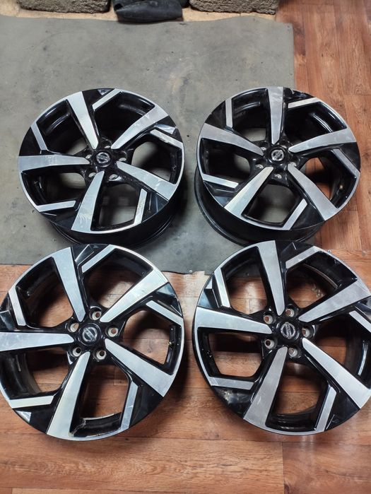 Продам диски на Ниссан Кашкай 20г