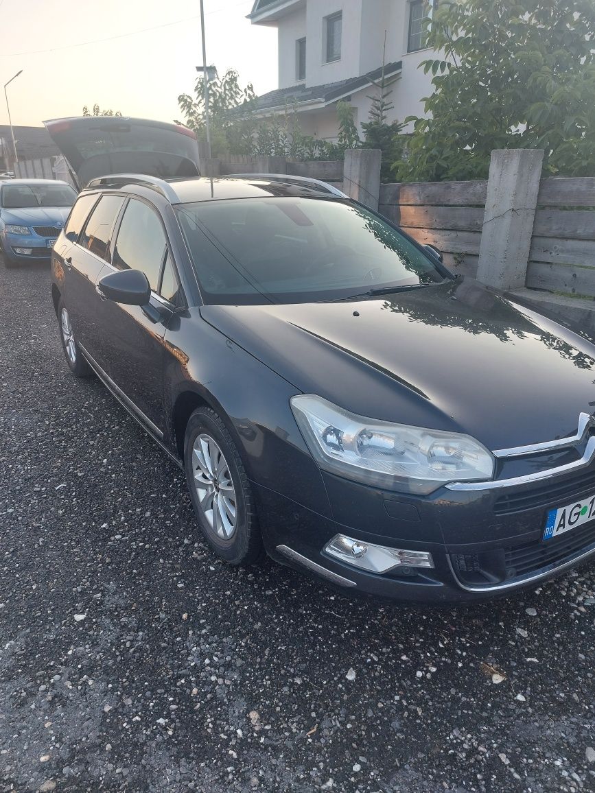 Vand Schimb Citroen C5 2013 Pret 20.000lei