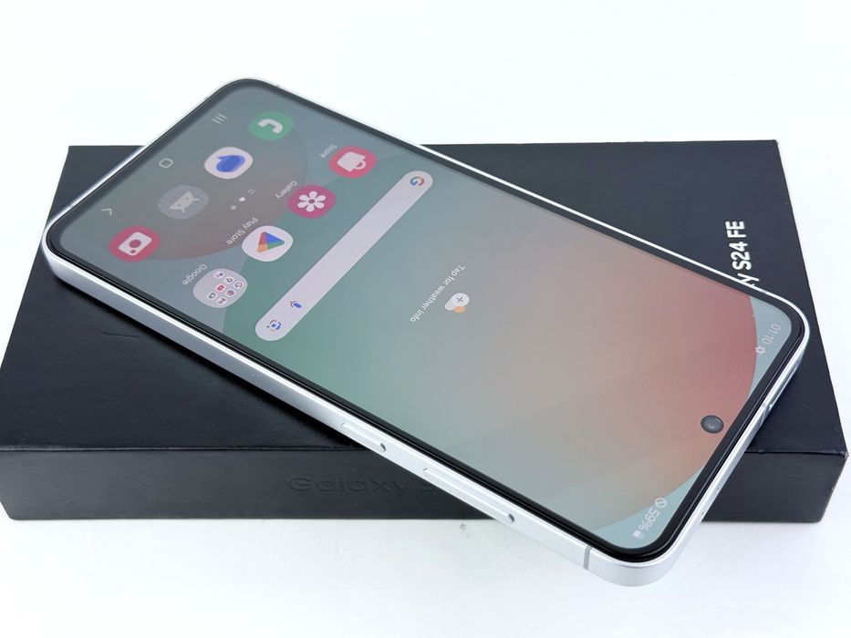 НОВ! Samsung Galaxy S24 FE 5G 128GB 8RAM Mint 2г. Гаранция!