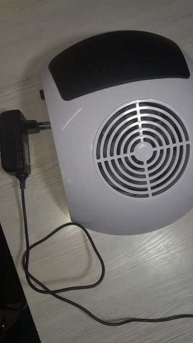 Пылесос для ногтей