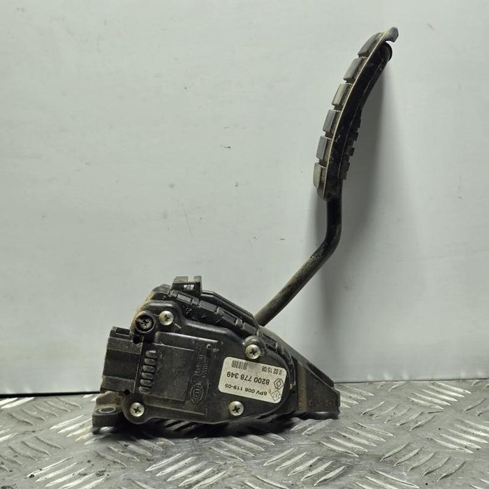 Pedala acceleratie Renault Trucks Mascott 2.5 CDTI G9U