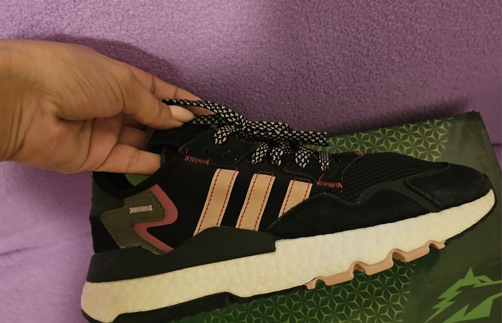 Маратонки Adidas