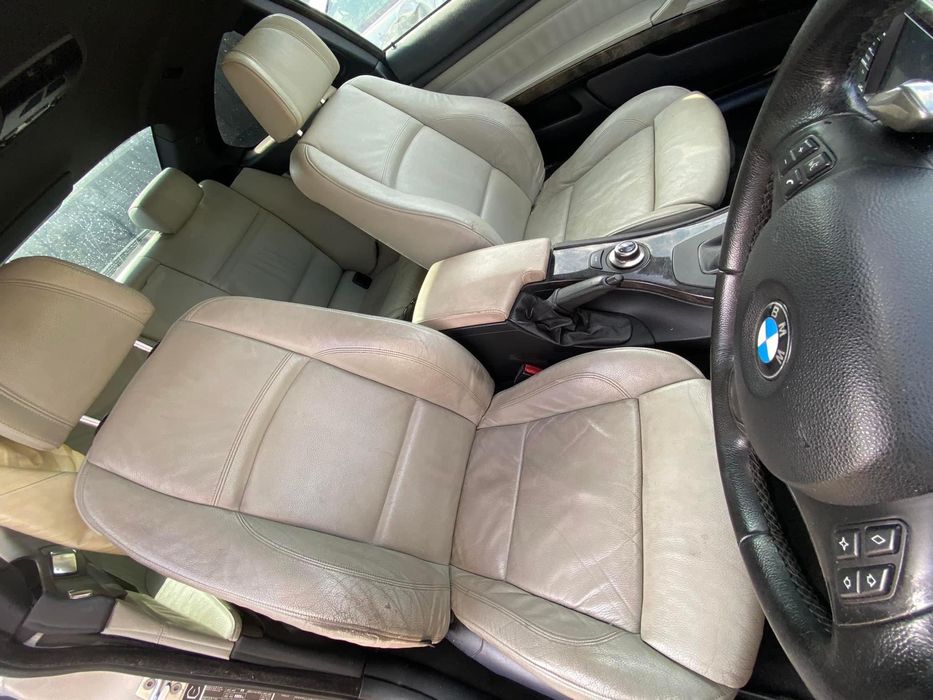 Dezmembrez BMW 335d E92 Bi-turbo 286cp,Recaro piele ,volan padele