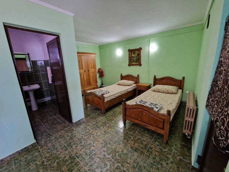 Cazare termen scurt sau lung - ROMAN (NT)