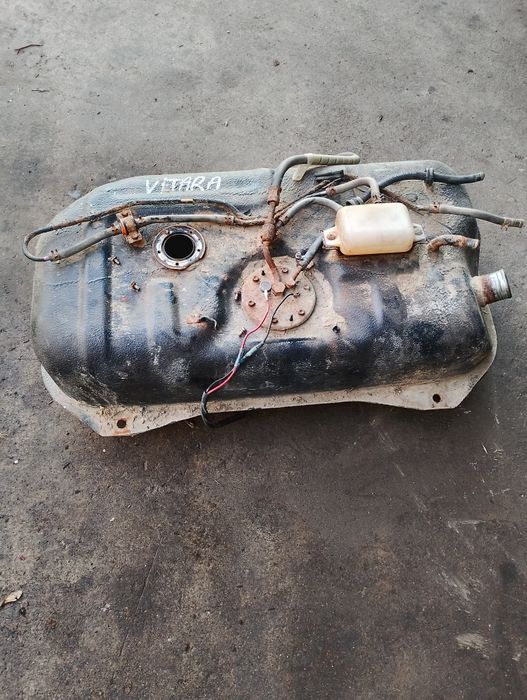 Резервоар за Витара 1.6 8v