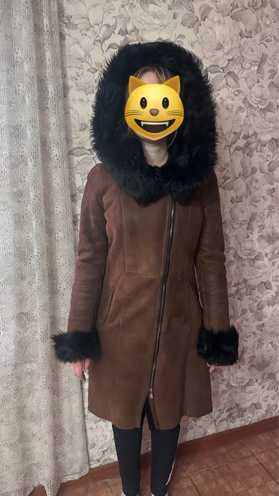Продам дубленку зимнюю женскую