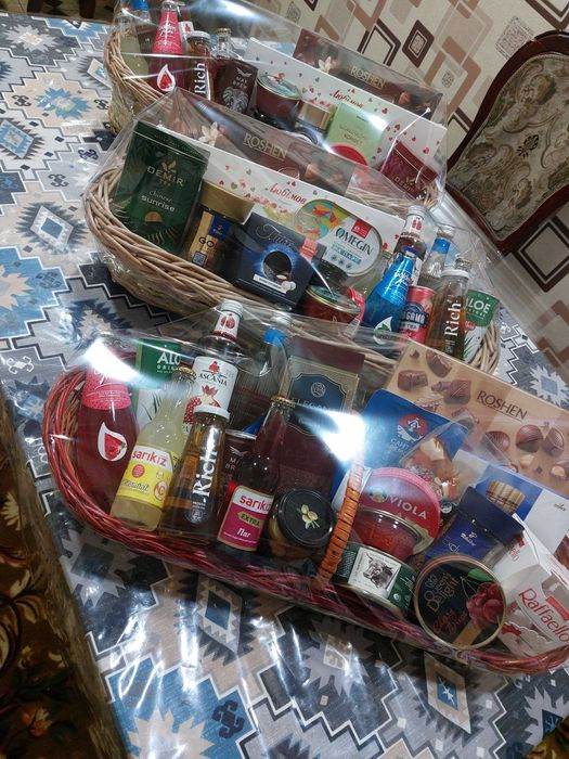 Katta mevali savat sovg'a uchun / Большая корзина с фруктами в подарок