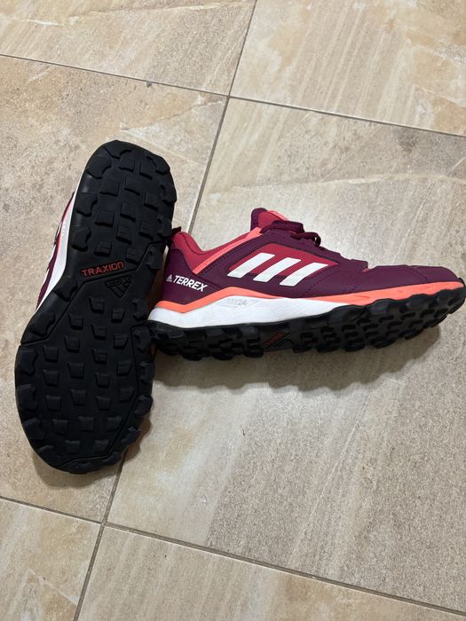 Женски маратонки adidas