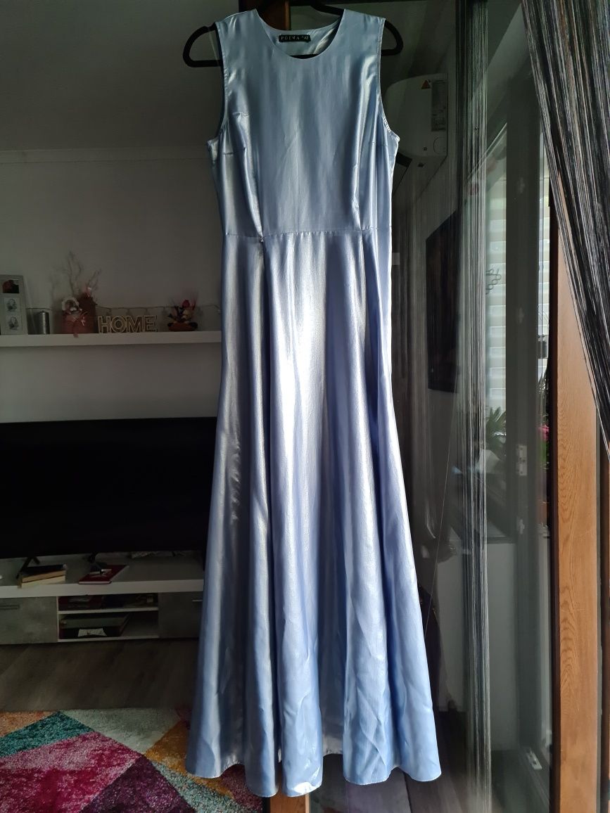Rochie lunga albastru-argintiu de la Poema