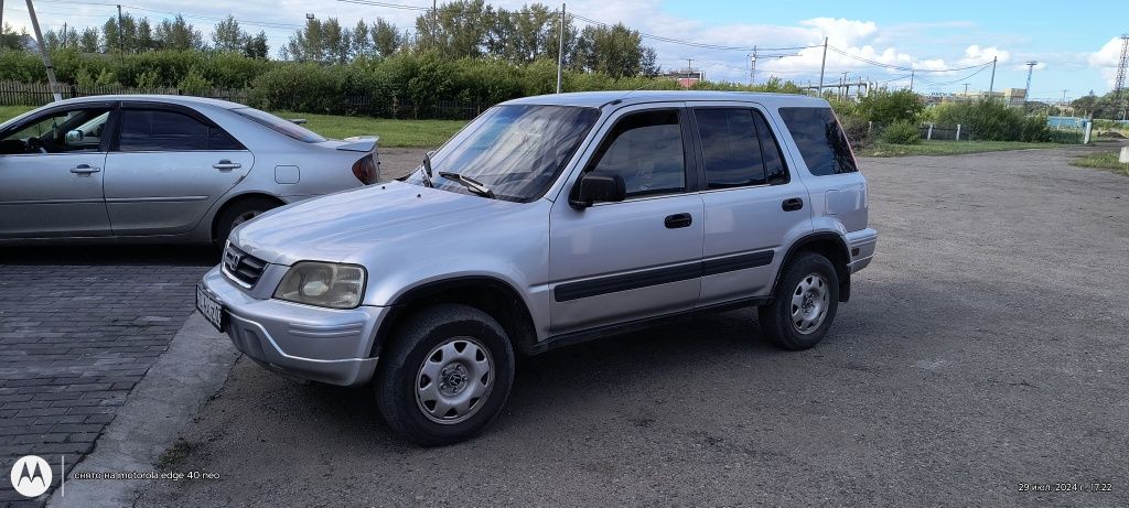 Продам а/м хонду срв рд1 2001г отличном состаяние..