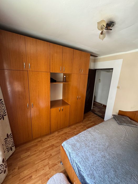 Vand apartament 3 dormitoare  căpitan Drăgănescu