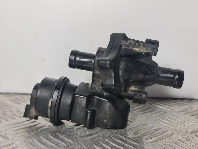 Pompa apa Nissan Navara 4 2.3 dCi; 2.0 dCi; 0.9 TCe