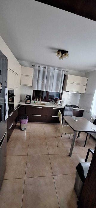 Casa 4 camere 120mp utili, teren 600mp, garaj, curte pavata, gradina