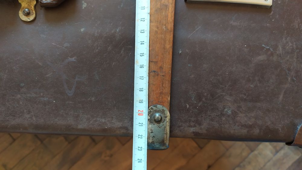 Стар куфар "Туристъ"