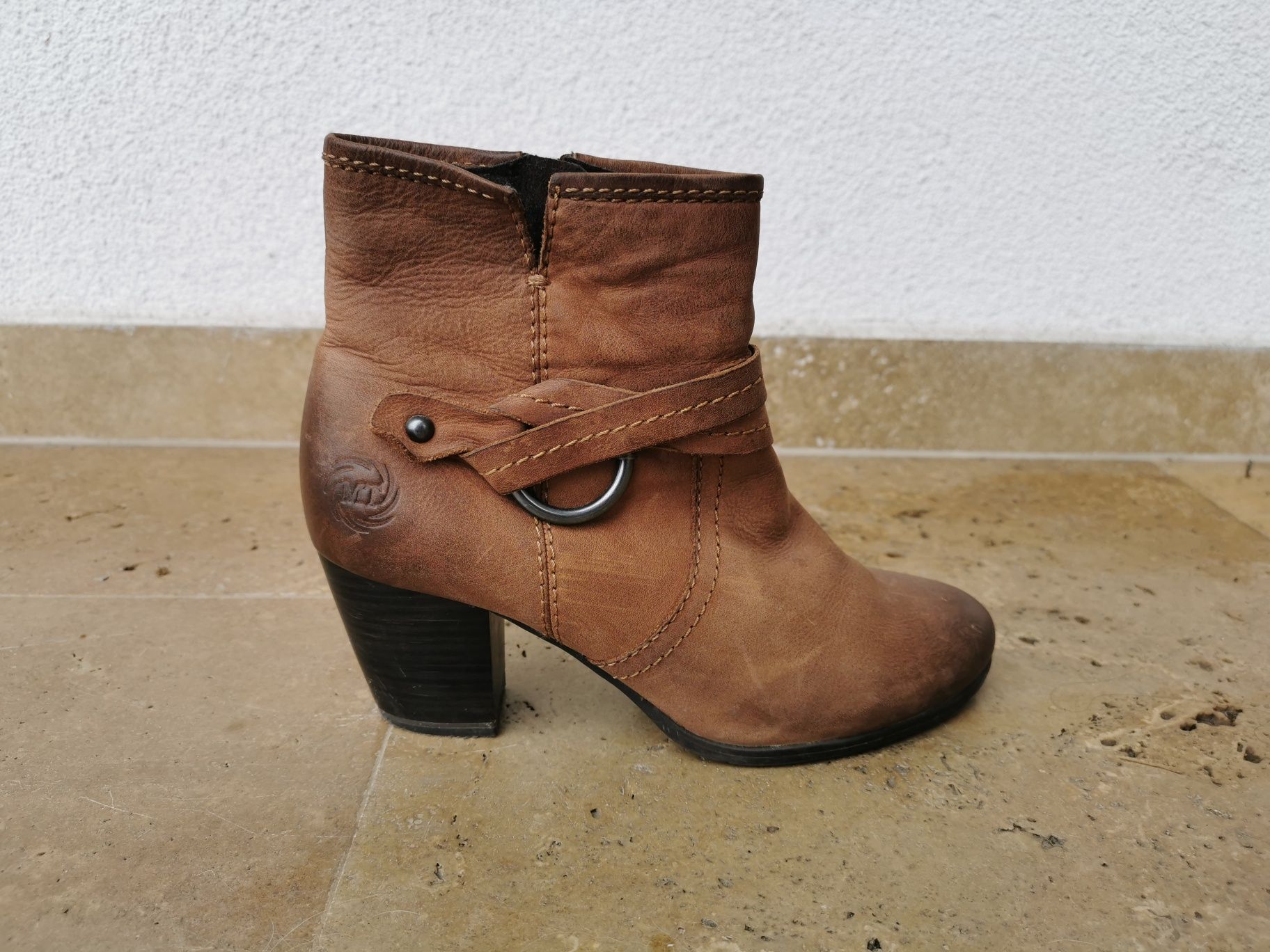 Botine Marco Tozzi marime 37