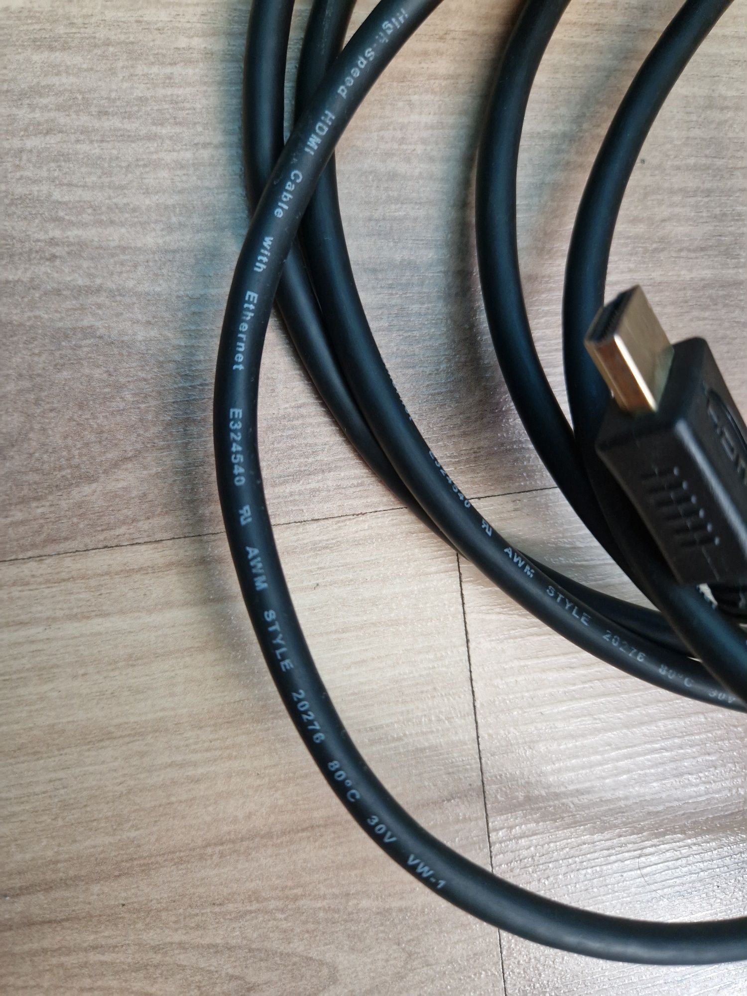 HDMI  кабель 3 метра