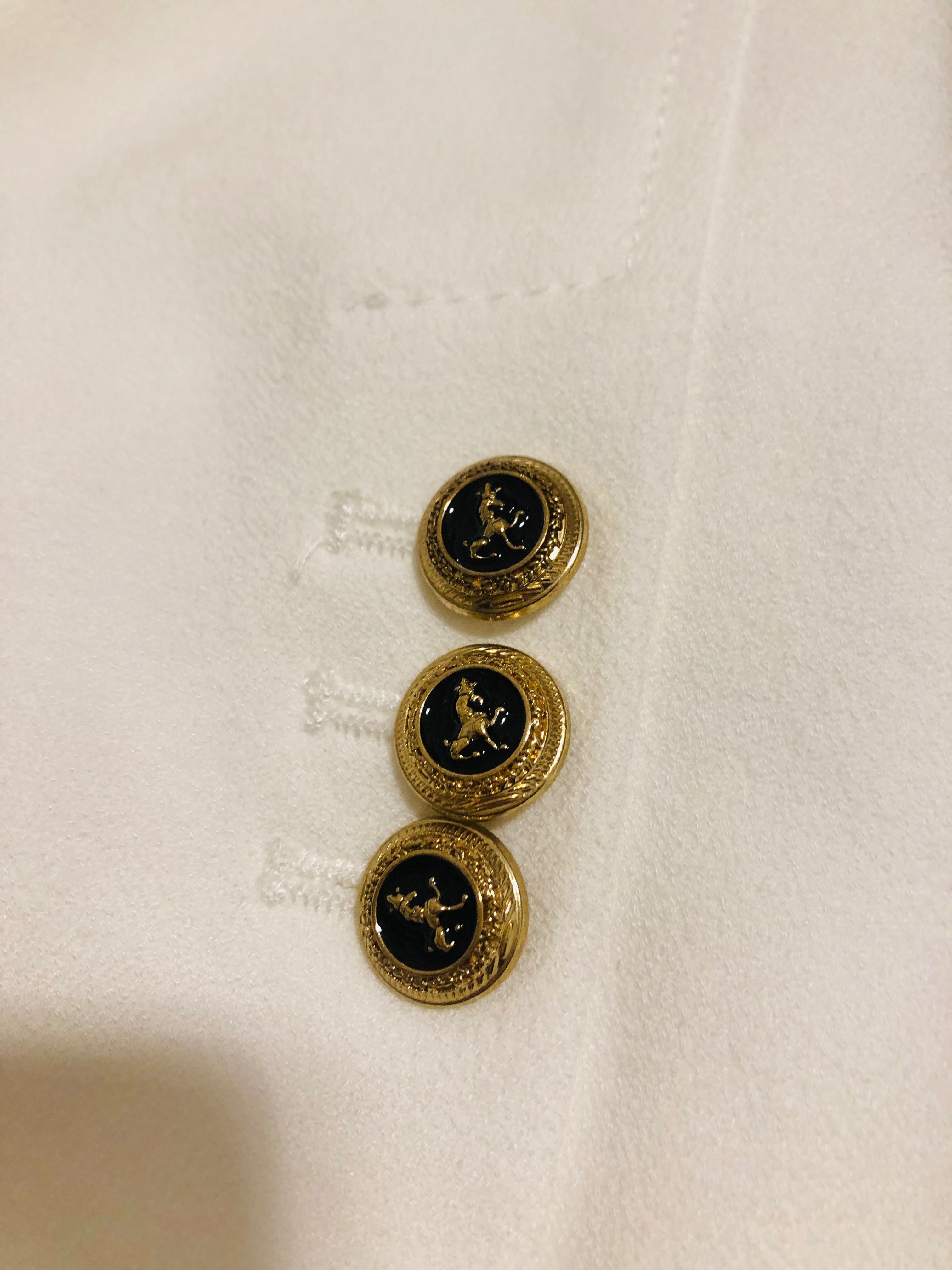 Zara,Stradivarius блейзър и др.