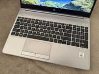 Laptop HP 250 G8 i5-1035G1 8gb Ram 256gb ssd M2