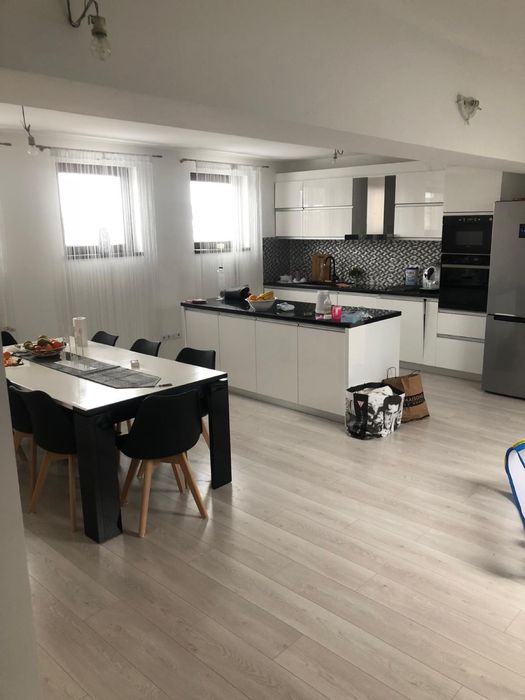 Vand apartament exclusivitate!!!