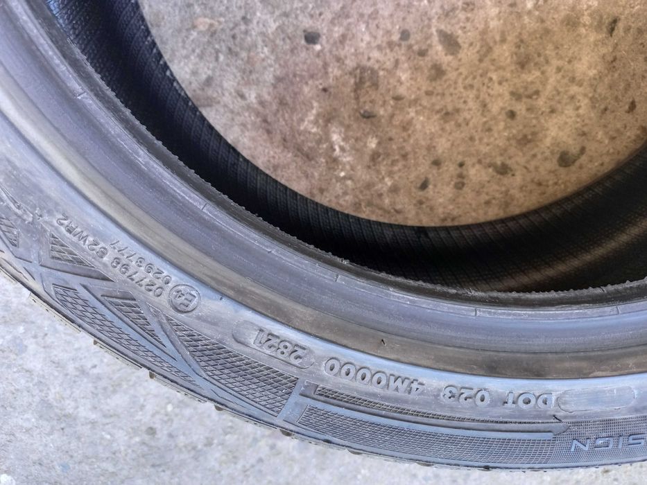 Зимни 215/45 R18 VREDESTEIN