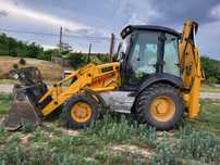Buldoexcavator JCB 3CX
