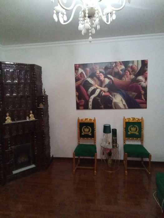 De vânzare scaune tablou SI masuta