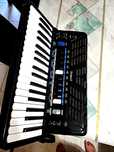 Vând acordeon Roland fr3x